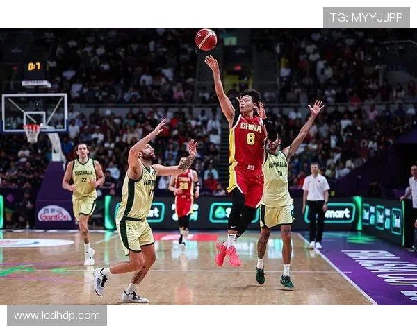 中国男篮逆转击败澳大利亚 晋级亚洲杯决赛再创历史新高 中国男篮逆转击败澳大利亚 晋级亚洲杯决赛再创历史新高