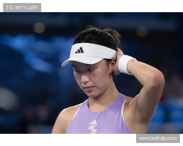 中国网球新星王欣瑜晋级澳网第三轮创个人最佳成绩，展现未来潜力