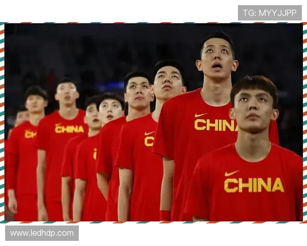 中国男篮再创历史，成功晋级世界杯八强，赛场表现引发全国热议