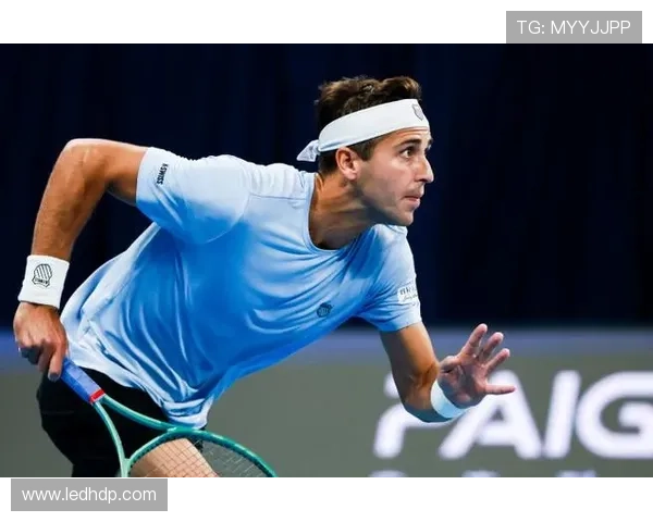 网球新星激战四大满贯 赛季表现引发全球关注 网球新星激战四大满贯 赛季表现引发全球关注