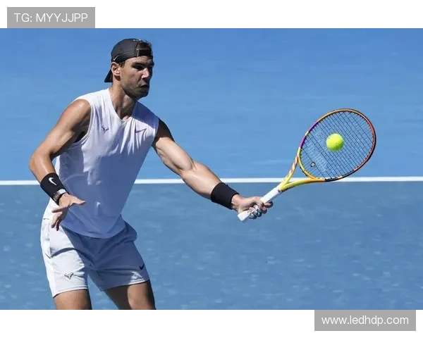 网球巨星纳达尔宣布退役震惊体育界 结束辉煌17年职业生涯