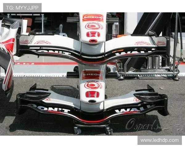 F1车队动态更新 新赛季引擎技术革新势头强劲