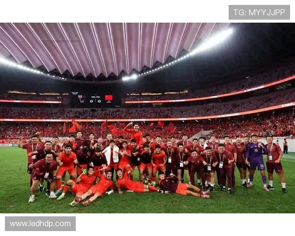 中国足球队备战亚洲杯全力提升防守体系力争突破小组赛阶段