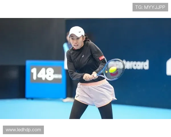 张帅逆转赢得2025年澳网女单冠军 成就职业生涯新高峰