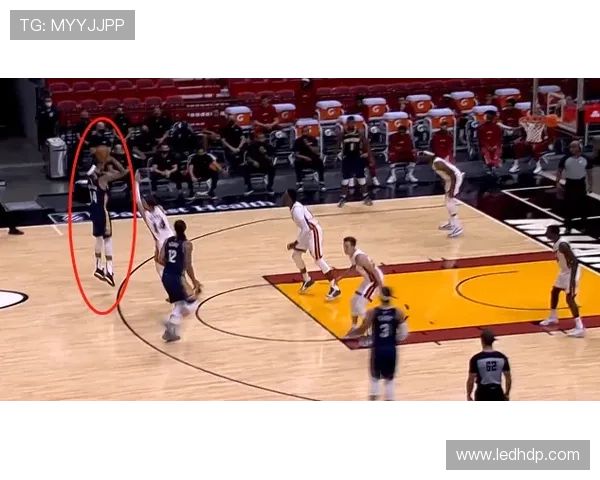 鹈鹕队新赛季展望：齐心协力冲击季后赛，双星表现成关键